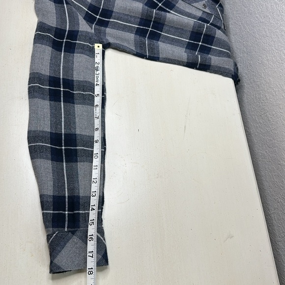 bella dahl Ryann Frayed Hem Blue and Grey Plaid Flannel Button Down Shirt Size S - Picture 16 of 16